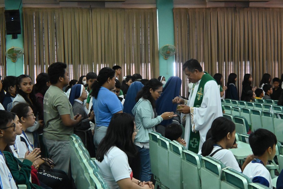 Eucharistic-Celebration-7.jpg