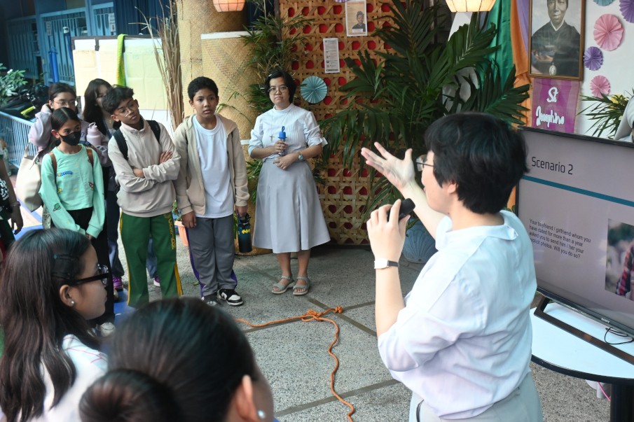 Mission-Booth-Bakhita-3.jpg