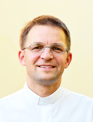 Rev. Gregor Bregar