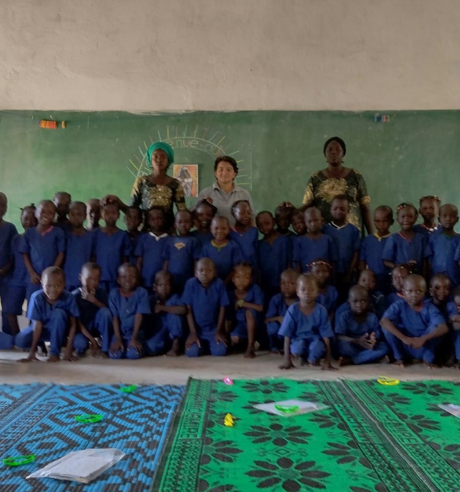 Project to repaint the "Holy Family" Parish School of Mbikou, Diocese of Doba, Chad